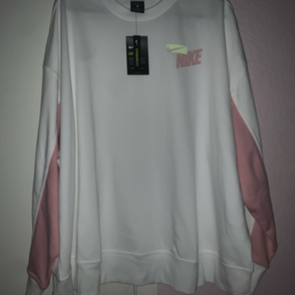 NWT Nike Dri-Fit plus size sweatshirt 3x